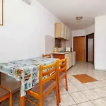 Apartamento In 39180