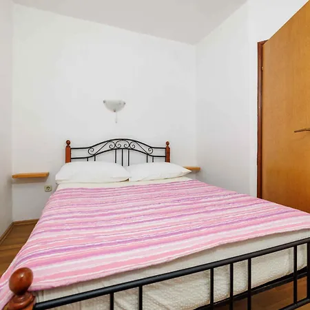 Apartmán In 39180 *