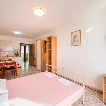Apartman In 39180