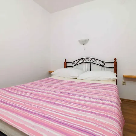 In 39180 Apartment Crikvenica